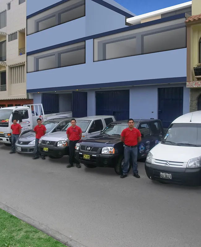 A very tall building with a lot of windows